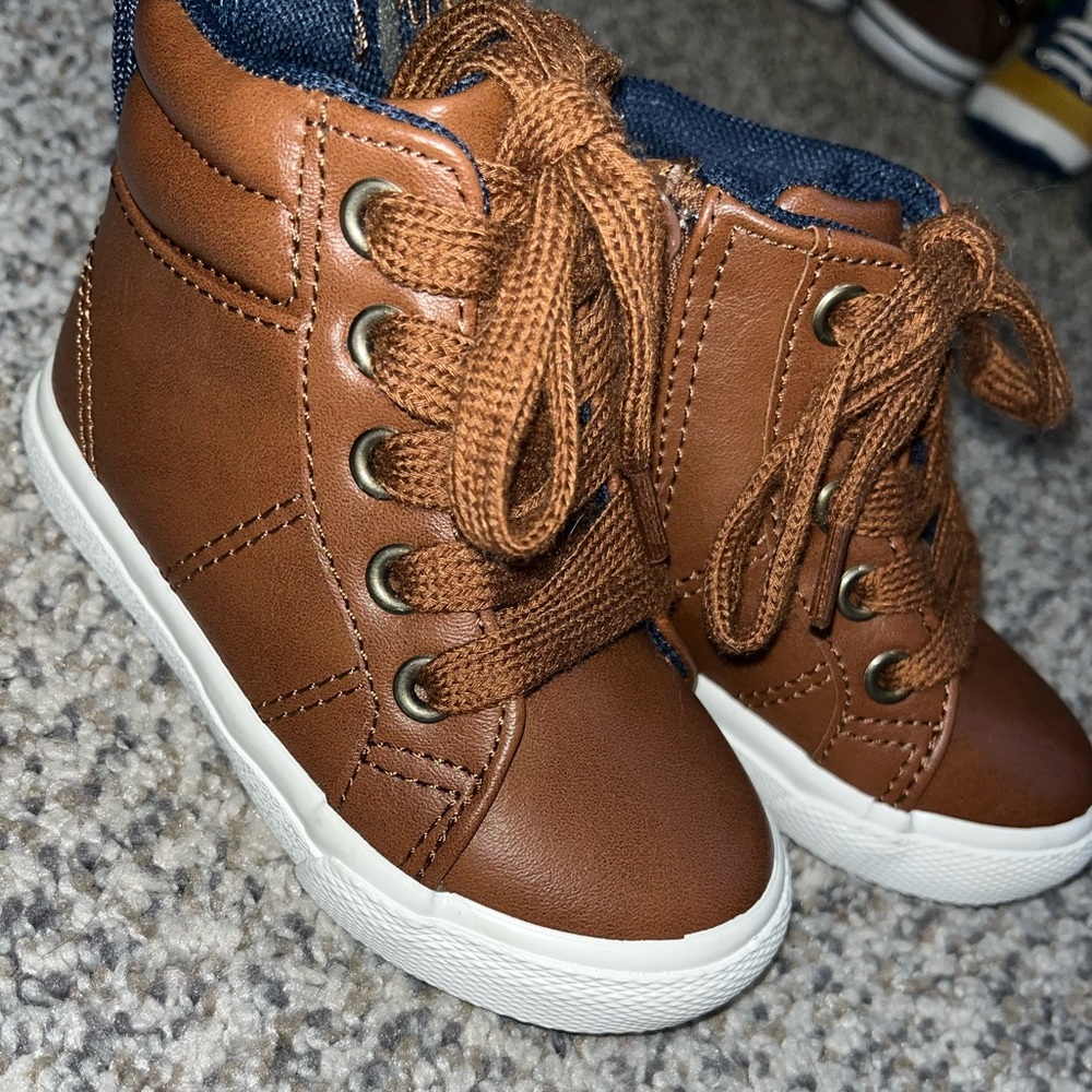 Cat & Jack Brown Boots Toddler Size 5